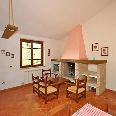 Sleeps 4 T241786 Otricoli