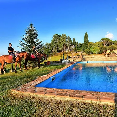 Sleeps 4 T241786 * Otricoli