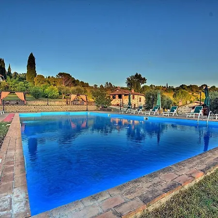 Appartamento Sleeps 4 T241786 *