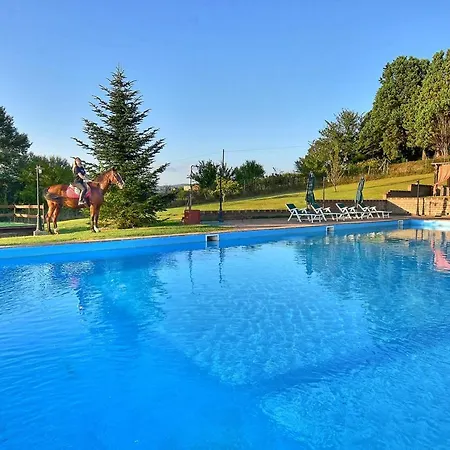 Sleeps 4 T241786 *